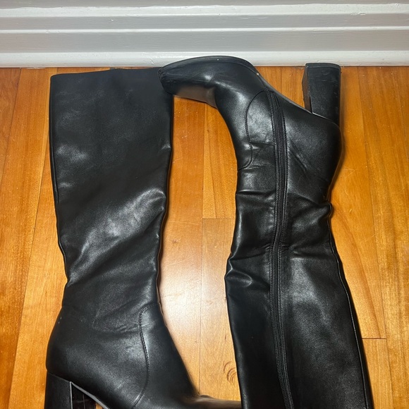 Black Leather Women's Tall Heel Boots - Picture 4 of 7